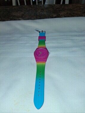 Guess NWT Pink & Rainbow Gradient Silicone Fashion Watch